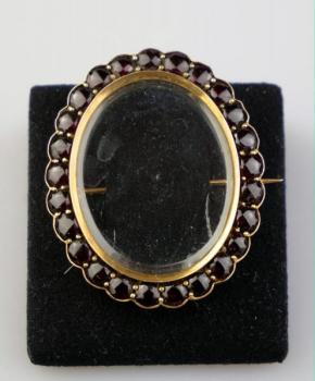 Brosche mit Granat - Gold, Tschechischer Granat - 1890 Brosche mit Granat - Gold, Tschechischer Granat - 1890
