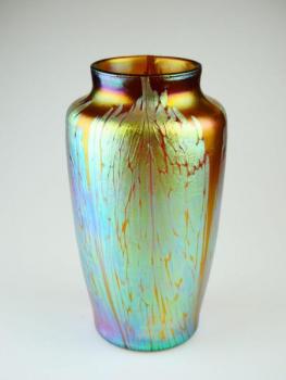 Vase - Irisierend Glas - Johann Loetz Witwe, Klášterský Mlýn (Klostermühle) - 1905 Vase - Irisierend Glas - Johann Loetz Witwe, Klášterský Mlýn (Klostermühle) - 1905
