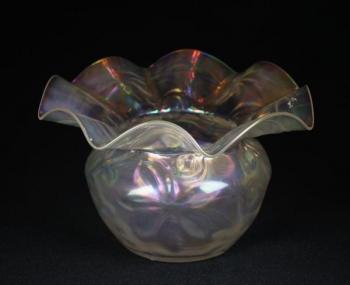 Vase - klares Glas, Irisierend Glas - Harrachov, Neuwelt - 1910 Vase - klares Glas, Irisierend Glas - Harrachov, Neuwelt - 1910