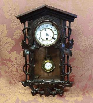 Uhr - 1900 Uhr - 1900