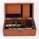 Mikroskop - Holz, Metall - 1870