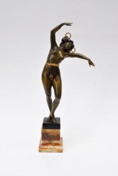 Nackte Tnzerin - patinierte Bronze, Granit - Carl Kauba - 1910