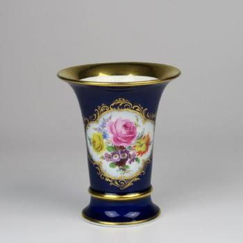 Porzellan Vase - weies Porzellan - Meissen - 1970