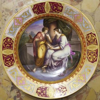 Dekorativer Teller - weies Porzellan - 1880