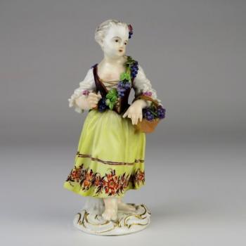 Porzellan Figur Frau - weies Porzellan - 1800