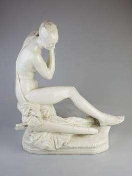 Porzellan Figur Frau - weies Porzellan - Porcelnka Me - Meissen - 1970