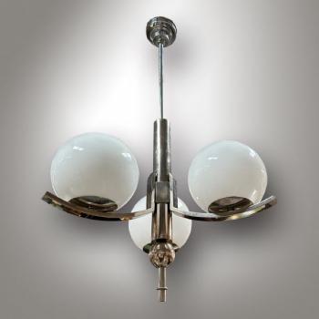 Dreiarmiger Kronleuchter - Chrom, Opalglas - 1930
