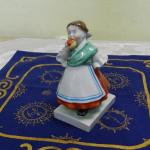 Porzellanfigur - weißes Porzellan - Herend Hungary (founded in 1826) - 1900 Porzellanfigur - weißes Porzellan - Herend Hungary (founded in 1826) - 1900