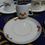 Tasse und Untertasse - weißes Porzellan - JAEGER & Co Marktredwitz Holwein 1907 - 1907 Tasse und Untertasse - weißes Porzellan - JAEGER & Co Marktredwitz Holwein 1907 - 1907