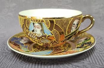 Tasse und Untertasse - 1930 Tasse und Untertasse - 1930