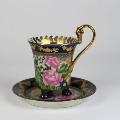 Tasse und Untertasse, Sevres, Francie Tasse und Untertasse, Sevres, Francie