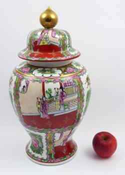 Porzellan Vase mit Deckel - 1895 Porzellan Vase mit Deckel - 1895