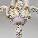 Fünfarmiger Kronleuchter - bemaltes Porzellan - 1970 Fünfarmiger Kronleuchter - bemaltes Porzellan - 1970
