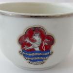 Tasse und Untertasse - weißes Porzellan, bemaltes Porzellan - Dalovice - 1920 Tasse und Untertasse - weißes Porzellan, bemaltes Porzellan - Dalovice - 1920
