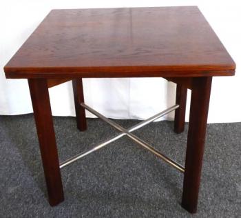 Tisch - Eichenfurnier, Stahl - 1930 Tisch - Eichenfurnier, Stahl - 1930