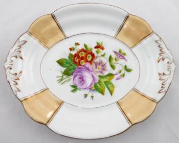 Ovale Schüssel - weißes Porzellan - 1870 Ovale Schüssel - weißes Porzellan - 1870