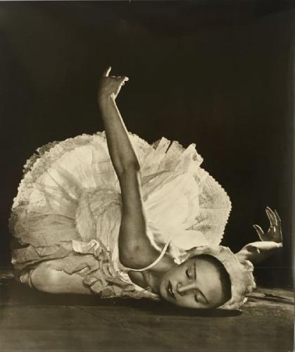 Zdenìk Tmej (1920 - 2004), Tänzerin, 1951 Zdenìk Tmej (1920 - 2004), Tänzerin, 1951