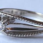 Ring aus Weißgold mit Brillant Ring aus Weißgold mit Brillant