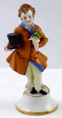 Mann mit Hut und Blumenstrauß - Rudolstadt, Volkst Mann mit Hut und Blumenstrauß - Rudolstadt, Volkst