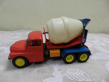 Spielzeugauto - Metall, Kunststoff - 1960 Spielzeugauto - Metall, Kunststoff - 1960