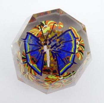 Glas-Briefbeschwerer - 1933 Glas-Briefbeschwerer - 1933