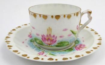 Tasse und Untertasse - Porzellan - 1899 Tasse und Untertasse - Porzellan - 1899