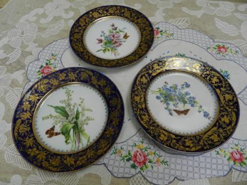 Teller - weißes Porzellan - Aich Karlsbad, Bohemia - 1920 Teller - weißes Porzellan - Aich Karlsbad, Bohemia - 1920