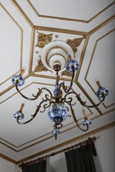 Sechsarmiger Kronleuchter - Messing - 1970 Sechsarmiger Kronleuchter - Messing - 1970