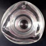 Dickwandige Vase mit rubinroten und weißen Fäden Dickwandige Vase mit rubinroten und weißen Fäden