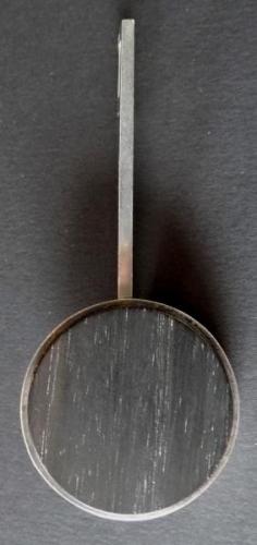 Silber-Anhänger mit einer Holzplatte - Dänemark Silber-Anhänger mit einer Holzplatte - Dänemark