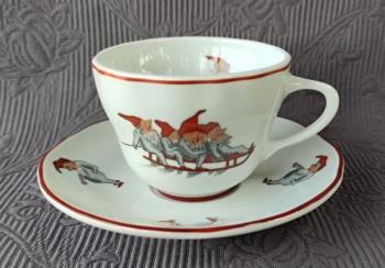 Tasse und Untertasse - 1980 Tasse und Untertasse - 1980