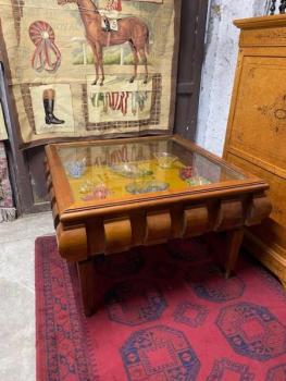 Vitrine - 1950 Vitrine - 1950