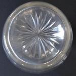 Glasvase mit geschliffenem Stern und silbernem Hal Glasvase mit geschliffenem Stern und silbernem Hal