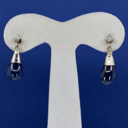 Au 750/1000/ 5,45 g, Saphire, Brillanten 2 x 0,10 ct Au 750/1000/ 5,45 g, Saphire, Brillanten 2 x 0,10 ct