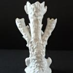 Figural Stand mit Jugendlichen Figural Stand mit Jugendlichen