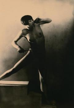 Nude Frau mit Dirigenten Stick Nude Frau mit Dirigenten Stick
