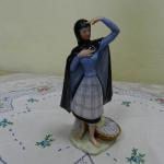 Porzellanfigur - weißes Porzellan - Estremadura Mulher Portugal - 1960 Porzellanfigur - weißes Porzellan - Estremadura Mulher Portugal - 1960