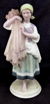 Jugendstil Mädchen mit Garbe - Neurohlau Bohemia Jugendstil Mädchen mit Garbe - Neurohlau Bohemia