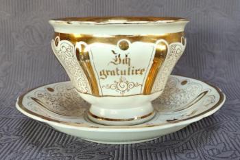 Tasse und Untertasse - 1930 Tasse und Untertasse - 1930