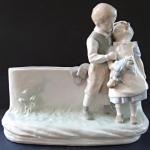 Ovale Schüssel mit Kindern - Amphora Ovale Schüssel mit Kindern - Amphora