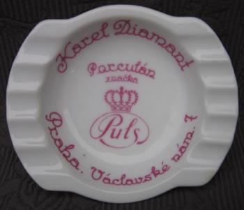 Porzellan Aschenbecher - 1935 Porzellan Aschenbecher - 1935