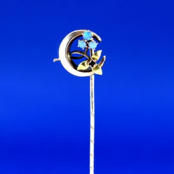 Goldnadel mit Opal Goldnadel mit Opal