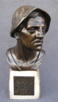 Büste - 1920 Büste - 1920