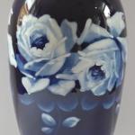 Kobalt Porzellanvase mit Rosen - Eichwald Kobalt Porzellanvase mit Rosen - Eichwald