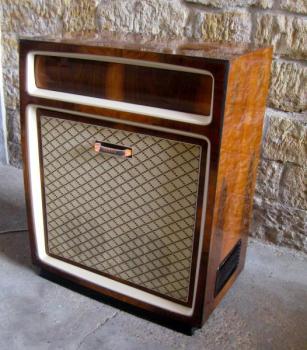 Grammophon - gebeiztes Furnier - 1956 Grammophon - gebeiztes Furnier - 1956