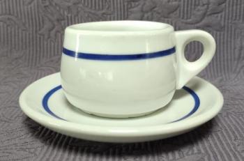 Tasse und Untertasse - 1940 Tasse und Untertasse - 1940