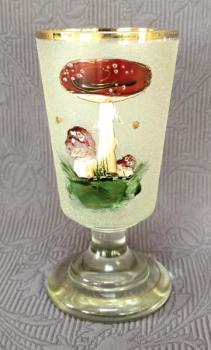 Glas mit Stiel - 1930 Glas mit Stiel - 1930