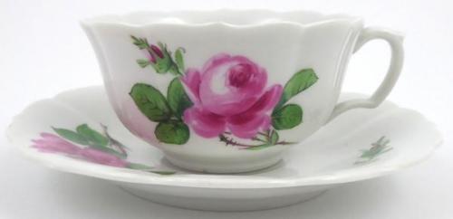 Tasse und Untertasse - Porzellan - Míšeò - 1925 Tasse und Untertasse - Porzellan - Míšeò - 1925