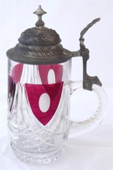 Humpen, geschliffenes Glas, Rubinschilde Humpen, geschliffenes Glas, Rubinschilde