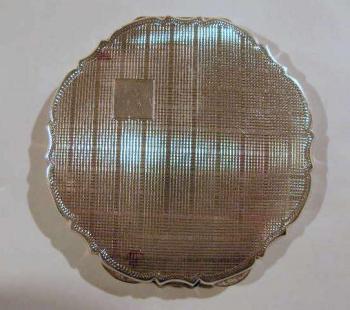 Silberne Puderdose - Silber - 1930 Silberne Puderdose - Silber - 1930